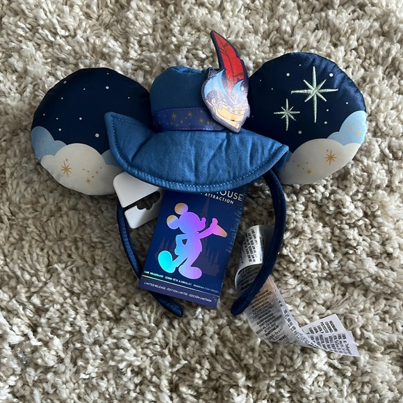 Disney Mickey Ears 50th Anniversary Peter Pan’s Flight - Picture 1 of 5